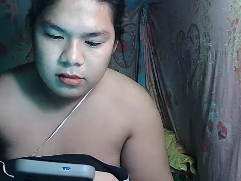 Huntrix2025 online show from June 3, 6:56 pm