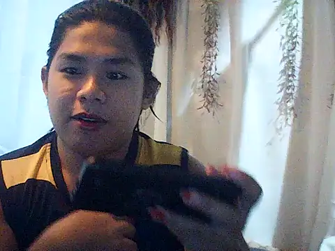 Huntrix2025 online show from October 20, 11:33 am