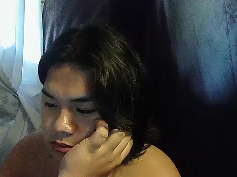 Huntrix2025 online show from February 8, 12:08 am