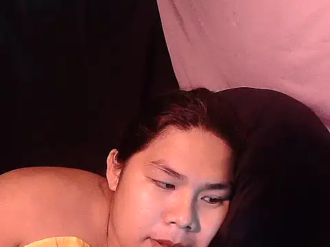 Huntrix2025 online show from June 24, 5:17 am