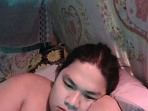 Huntrix2025 online show from June 20, 5:45 am