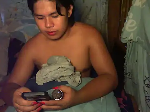 Huntrix2025 online show from October 18, 5:42 am