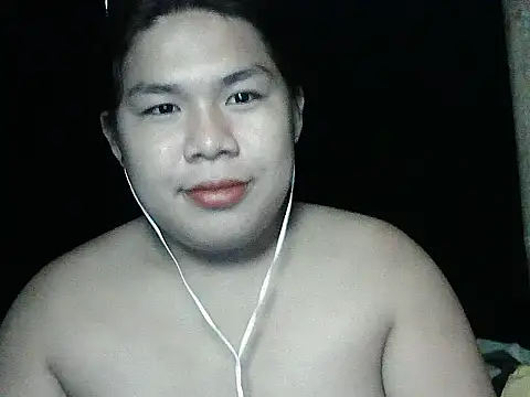 Snapshot of Huntrix2025 chatting on May 25, 2:05 pm Huntrix2025 online show from May 25, 2:05 pm