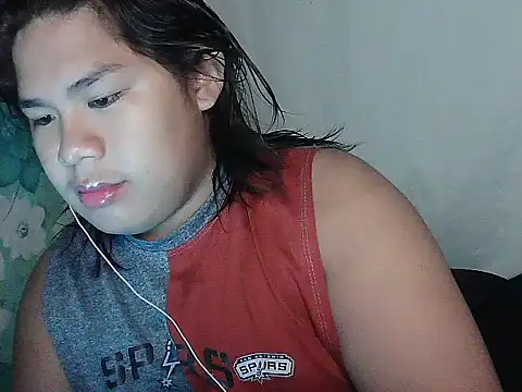 Snapshot of Huntrix2025 chatting on May 10, 1:14 pm Huntrix2025 online show from May 10, 1:14 pm