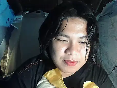 Huntrix2025 online show from February 1, 12:58 pm