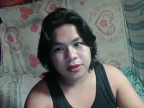 Huntrix2025 online show from January 8, 2:23 pm