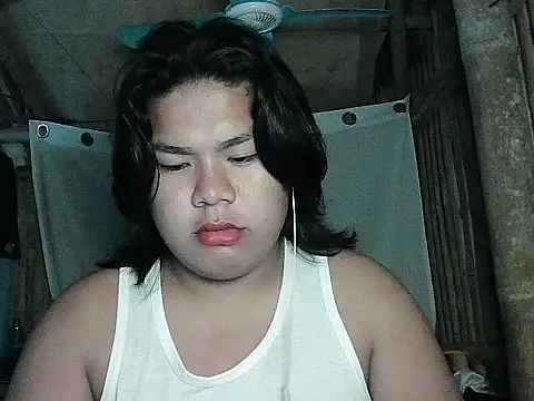 Huntrix2025 online show from April 8, 8:54 pm