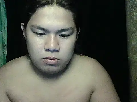 Snapshot of Huntrix2025 chatting on May 16, 9:41 am Huntrix2025 online show from May 16, 9:41 am