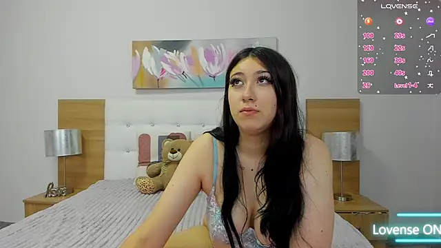 LovelySophie3 online show from October 17, 4:05 am