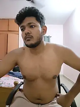 varun69247 online show from May 26, 4:05 pm