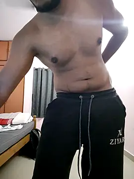 varun69247 online show from April 18, 11:12 am