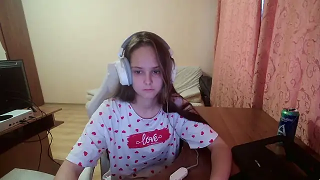 SharybbFace online show from September 24, 3:07 pm