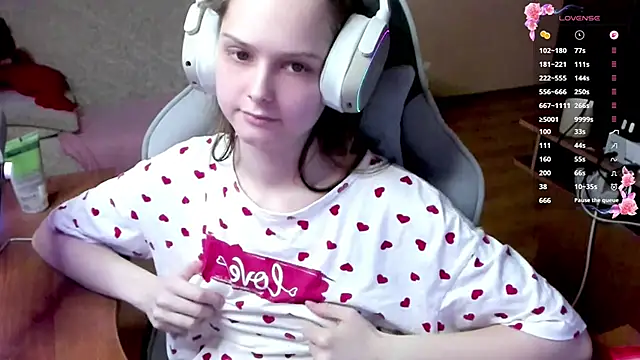 SharybbFace online show from March 15, 3:30 pm