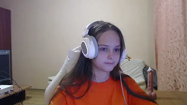 SharybbFace online show from September 30, 3:51 pm