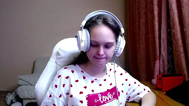 SharybbFace online show from October 31, 3:08 pm