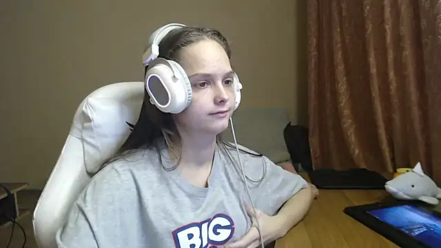 SharybbFace online show from October 4, 5:14 pm