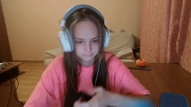 SharybbFace online show from September 20, 4:12 pm