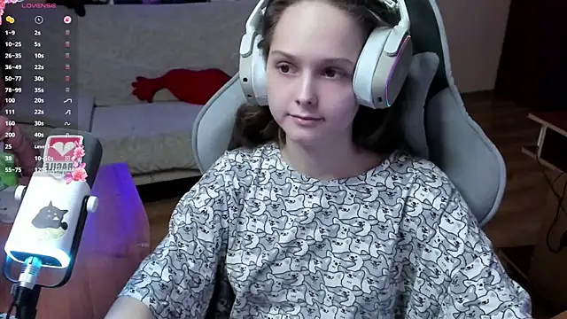 SharybbFace online show from February 17, 3:09 pm