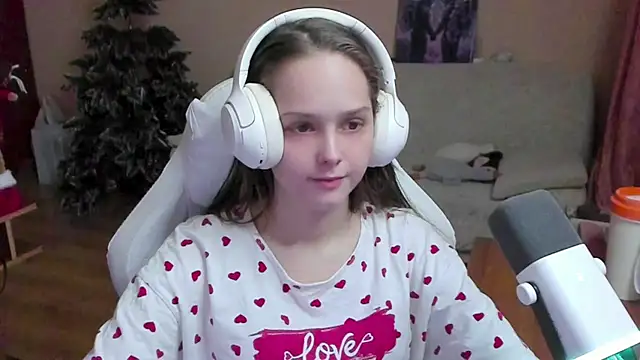 SharybbFace online show from December 4, 3:11 pm