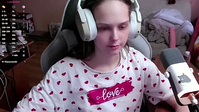 SharybbFace online show from April 7, 3:03 pm