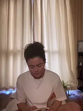 Mia Winters online show from March 13, 6:02 pm