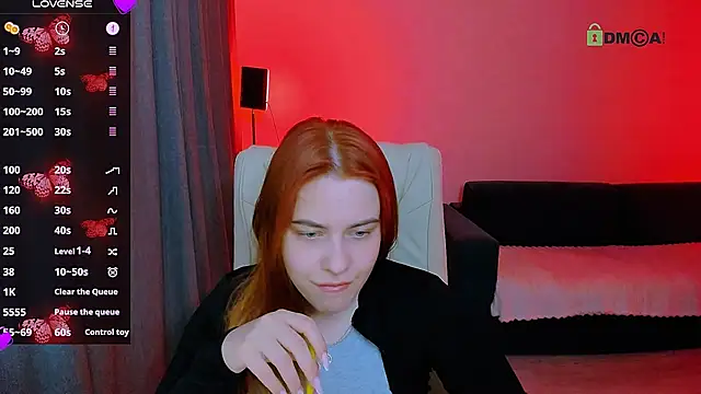 red  dizzy online show from February 25, 8:08 pm