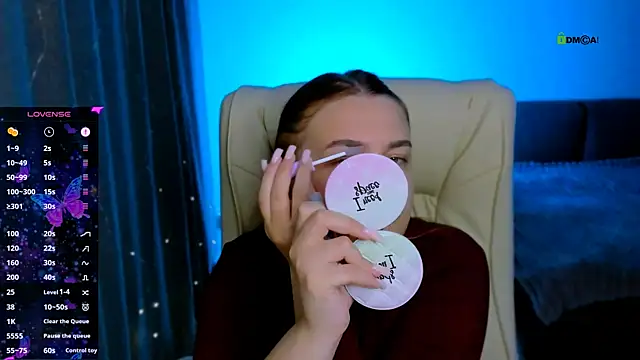 red  dizzy online show from October 21, 10:09 pm