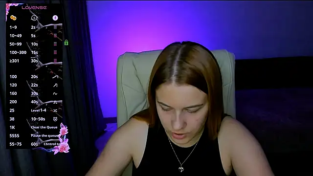 Snapshot of red__dizzy chatting on September 26, 8:16 pm red dizzy online show from September 26, 8:16 pm