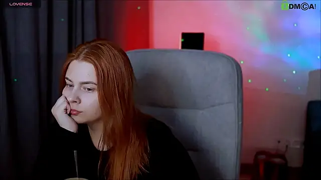 red  dizzy online show from April 21, 9:10 pm