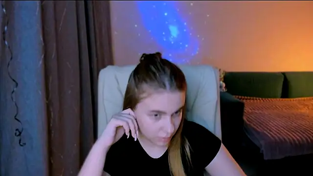 red  dizzy online show from November 23, 10:42 pm