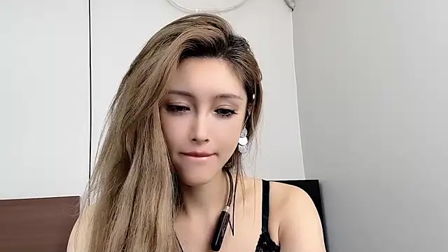 Snapshot of QiaoHui chatting on October 1, 9:29 pm QiaoHui online show from October 1, 9:29 pm