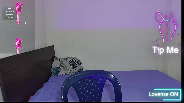 Snapshot of SabrinaSalazar11_ chatting on October 11, 2:34 am SabrinaSalazar11  online show from October 11, 2:34 am