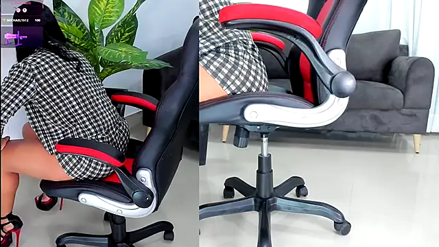 MIA HERNANDEZ HOT online show from November 7, 10:46 pm