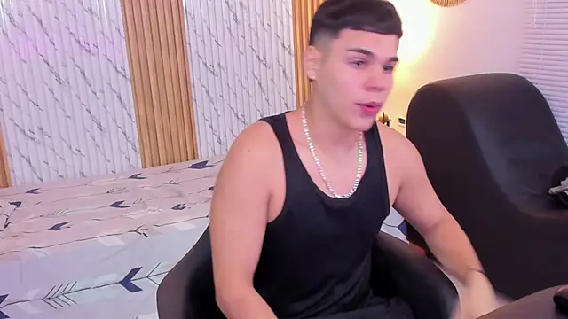 james jonnes online show from October 22, 8:19 pm