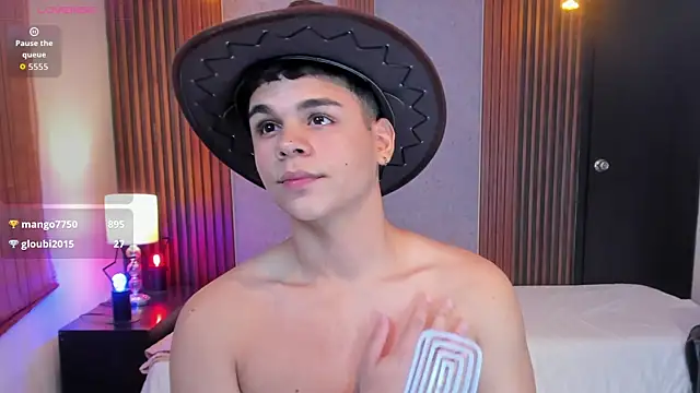 james jonnes online show from October 26, 7:53 am