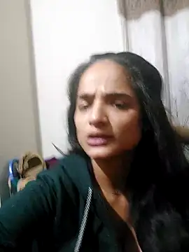 Snapshot of veronica_97 chatting on November 9, 5:17 pm veronica 97 online show from November 9, 5:17 pm