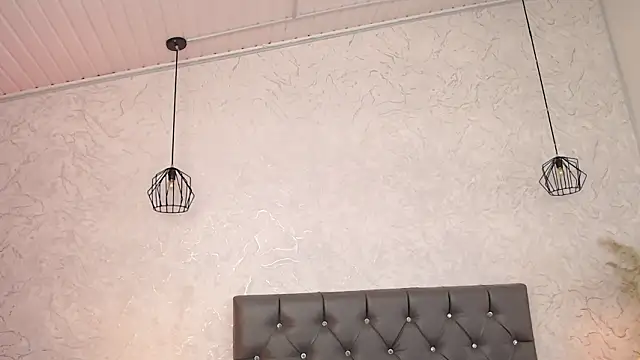 Sabriinaa Foxx online show from March 6, 12:00 pm