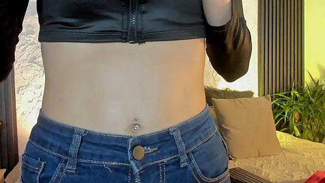 joselin rouse online show from November 19, 12:05 pm