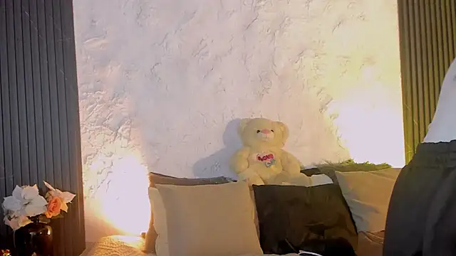 joselin rouse online show from October 21, 12:04 pm