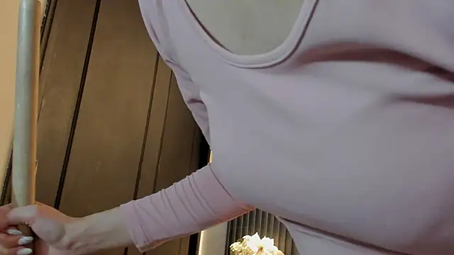 joselin rouse online show from March 30, 12:39 pm