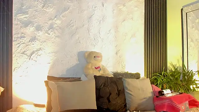 joselin rouse online show from January 6, 12:31 pm