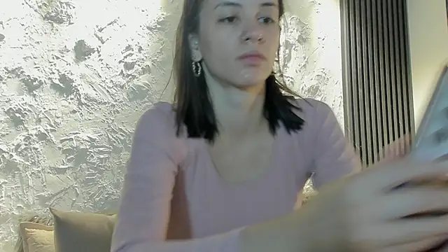 joselin rouse online show from February 18, 12:23 pm