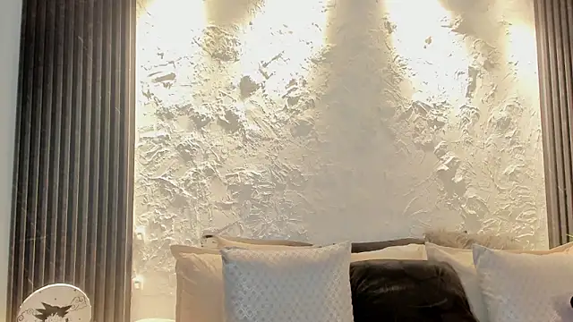 joselin rouse online show from April 27, 12:36 pm