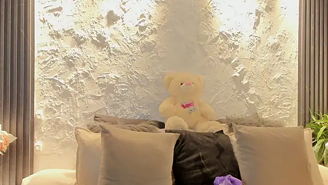 joselin rouse online show from March 10, 12:31 pm