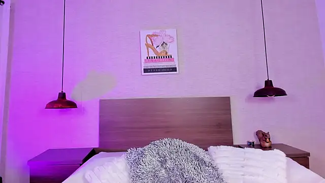 cloehill  online show from October 22, 11:42 am