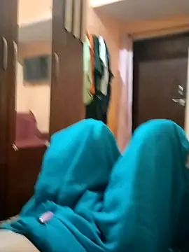 Snapshot of monarani5986 chatting on March 2, 4:03 pm monarani5986 online show from March 2, 4:03 pm