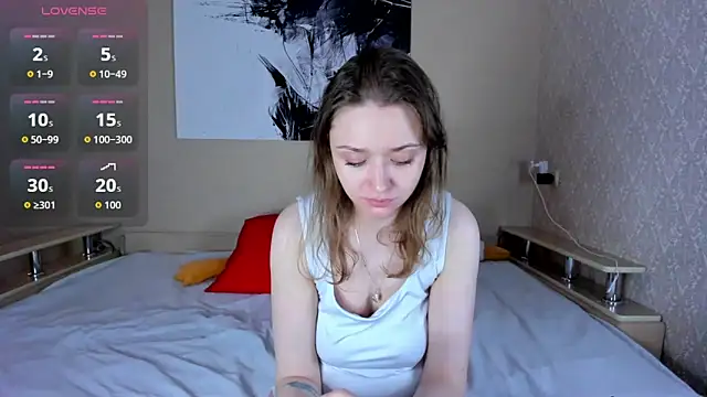 Linda Bryant-Eva online show from November 26, 1:38 am