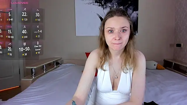 Linda Bryant-Eva online show from October 31, 1:24 am