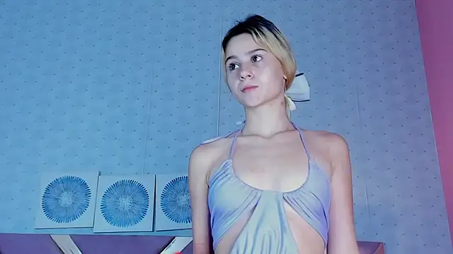 ChloeLaurentt online show from November 30, 1:23 pm