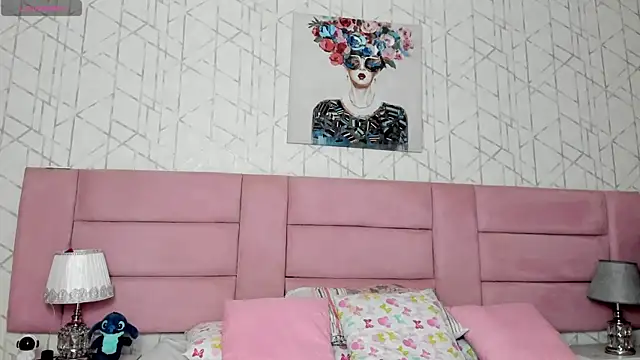 ChloeLaurentt online show from May 20, 1:19 pm